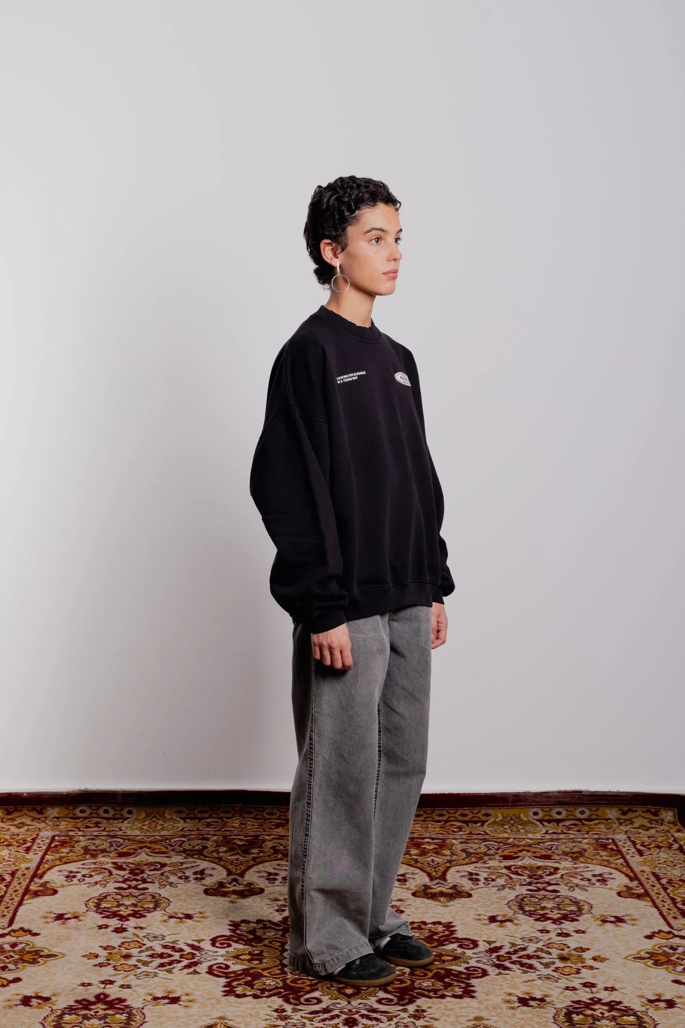 BLACK SATURNO CREWNECK - Image 8