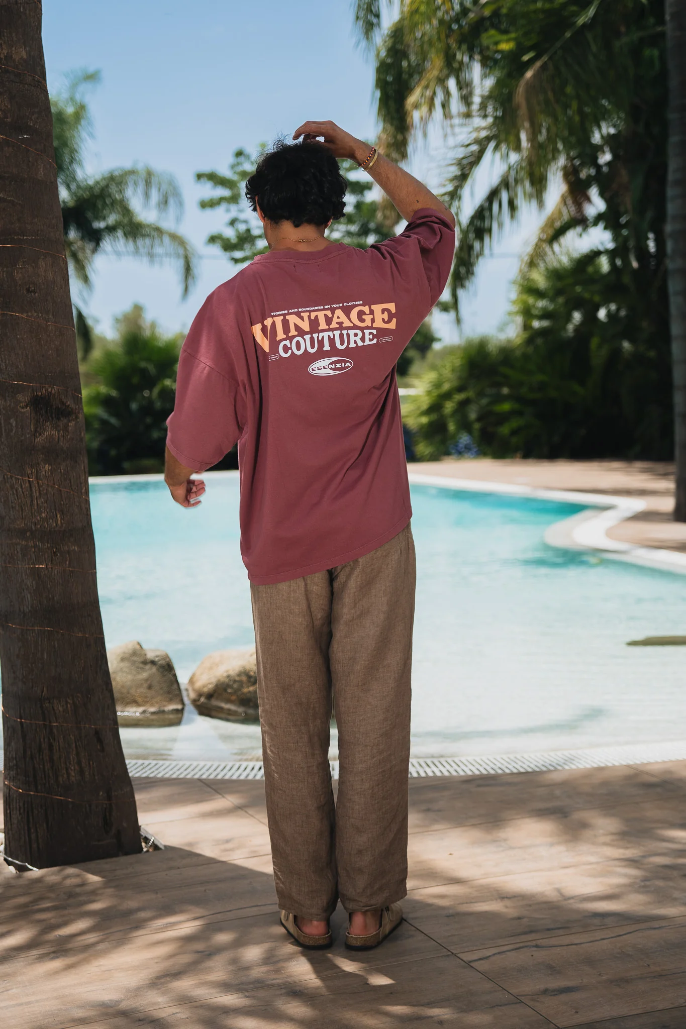 BRICK VINTAGE TEE - Image 15