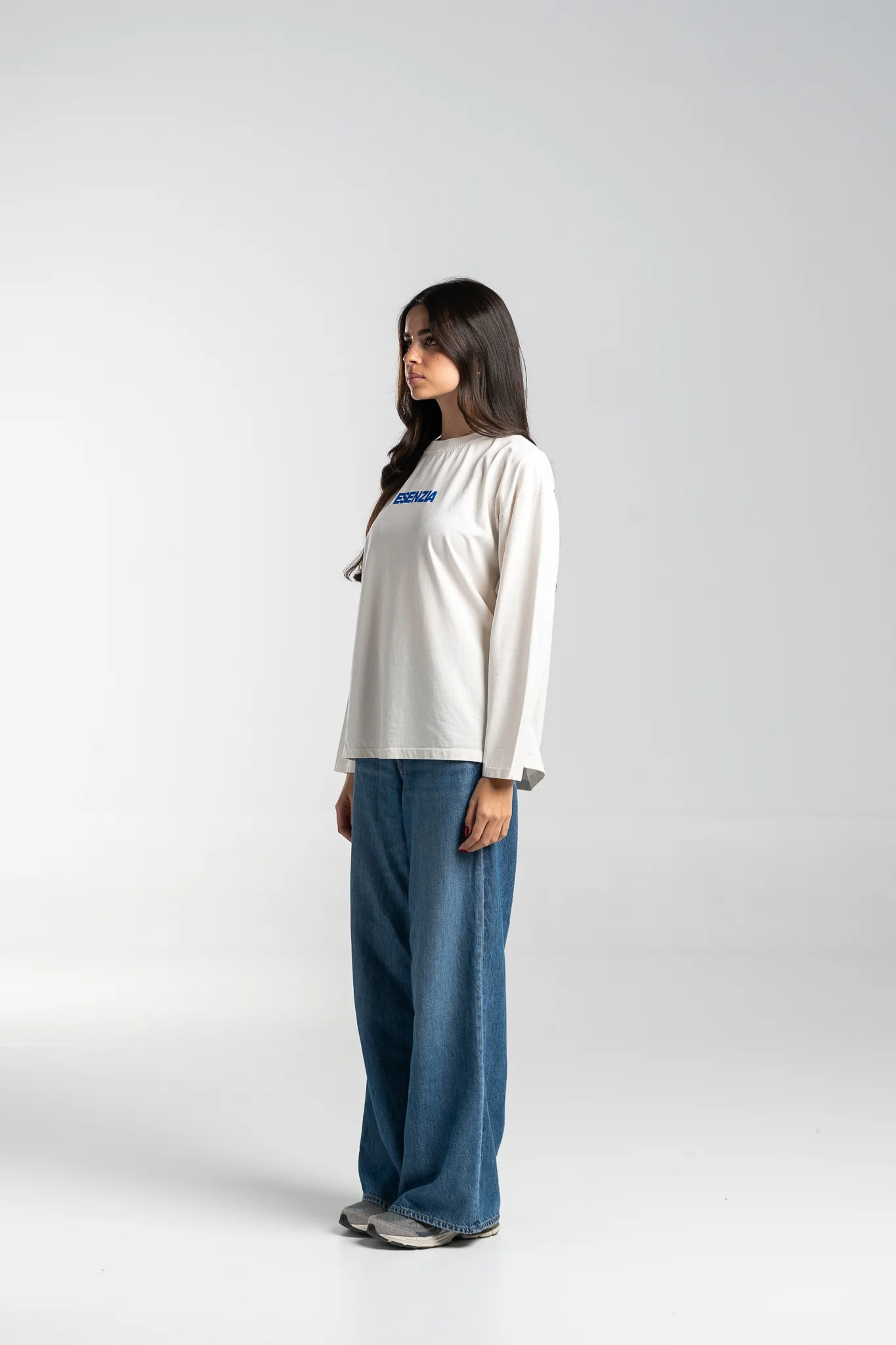 WHITE STORY LONGSLEEVE - Image 5