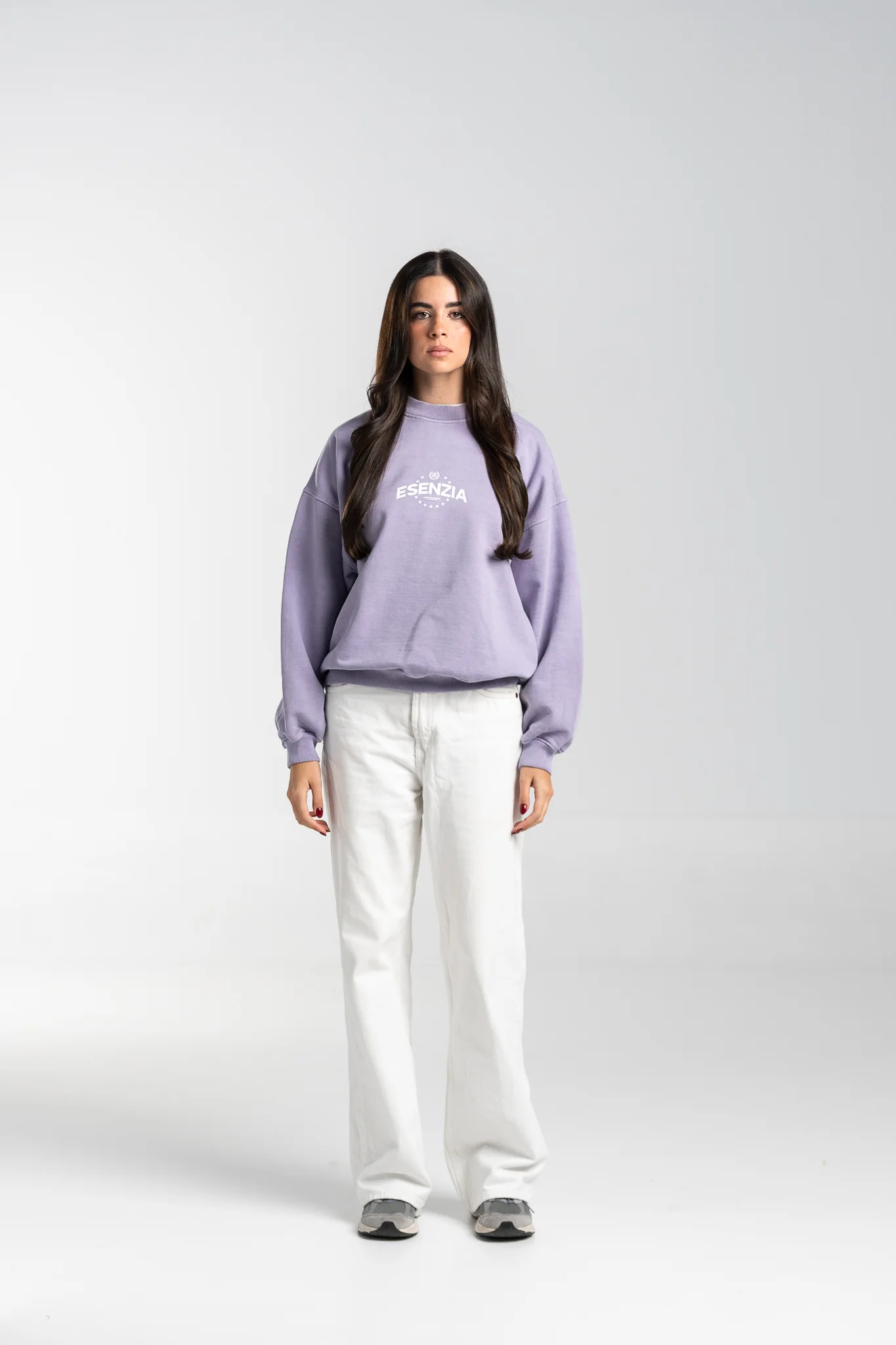 LIGHT OUTLAST CREWNECK - Image 3