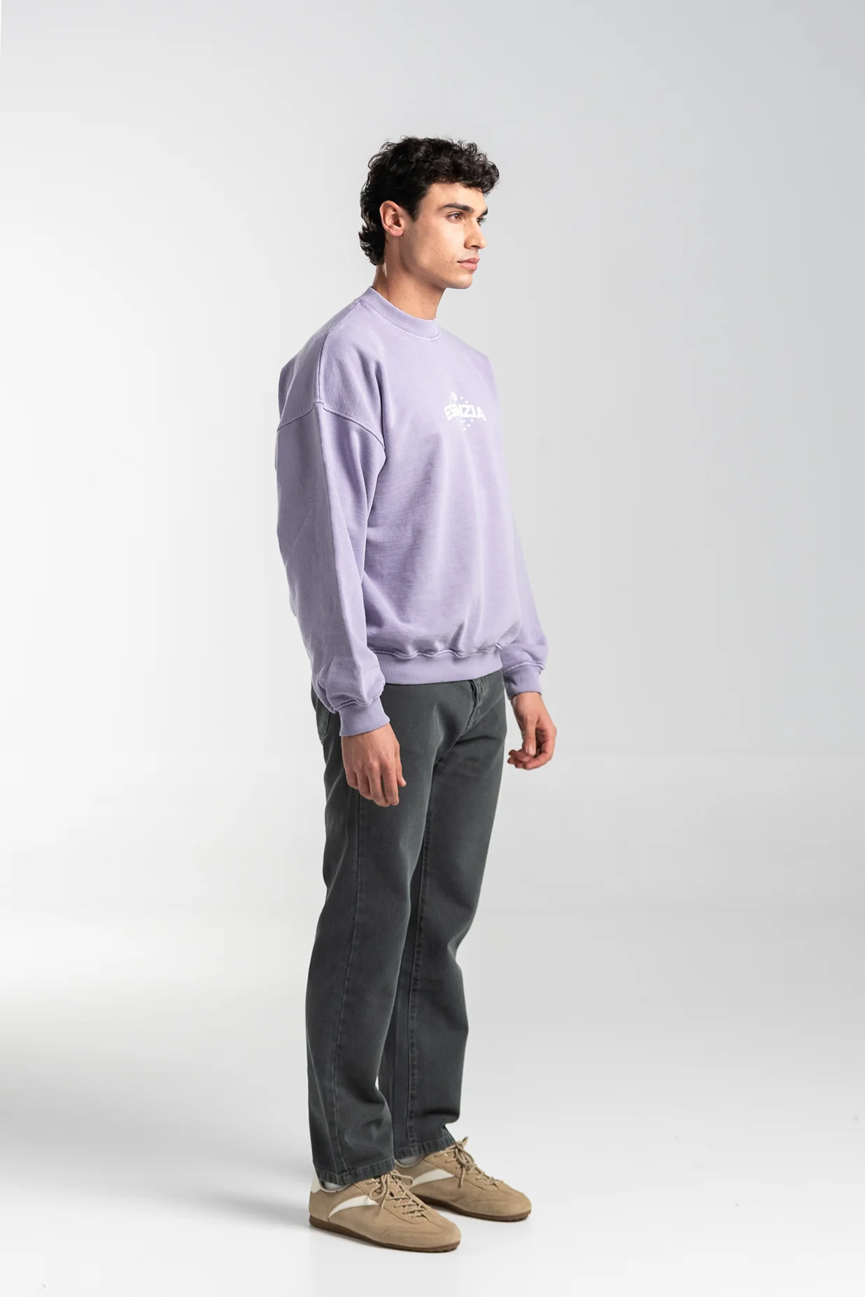 LIGHT OUTLAST CREWNECK - Image 7