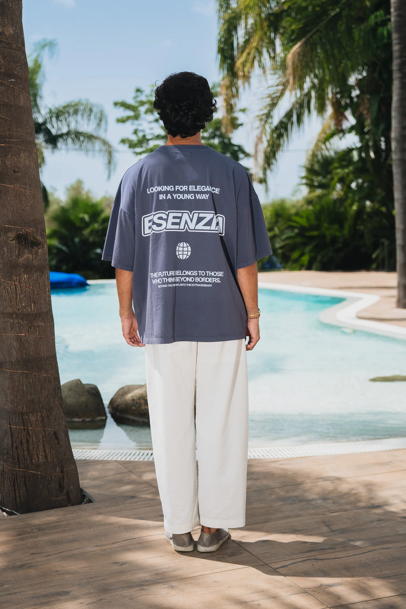 NAVY BEYOND TEE - Image 7