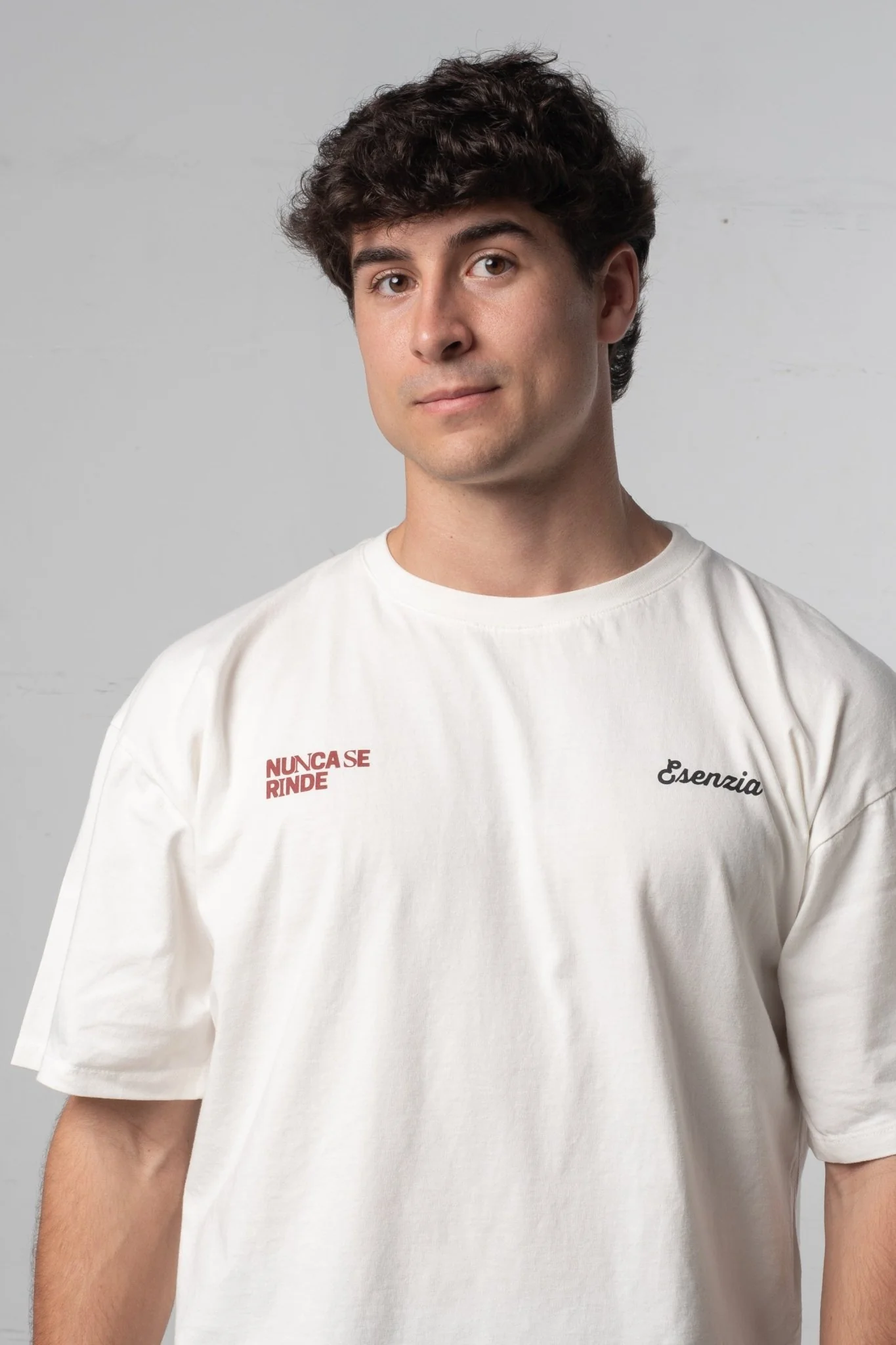 NEVER SURRENDER TEE - Image 8