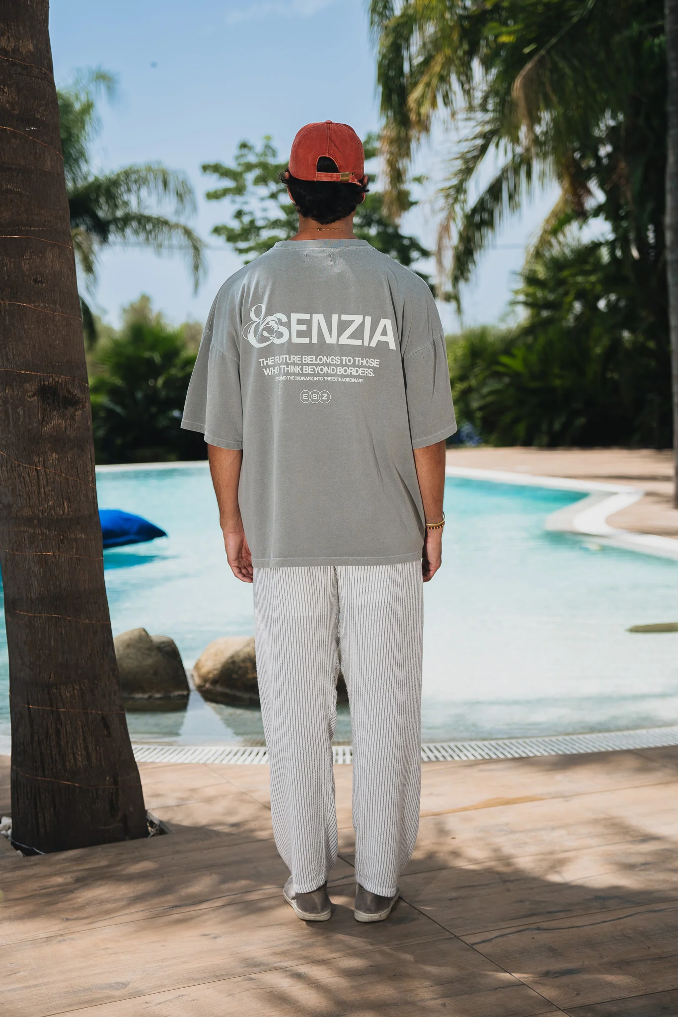 PALE DREAM TEE - Image 10