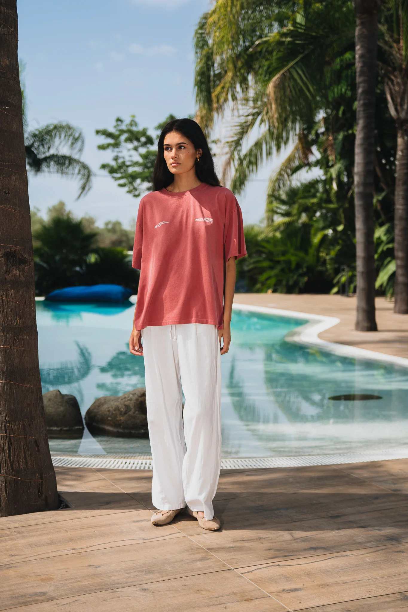 SCARLET DREAM TEE - Image 10