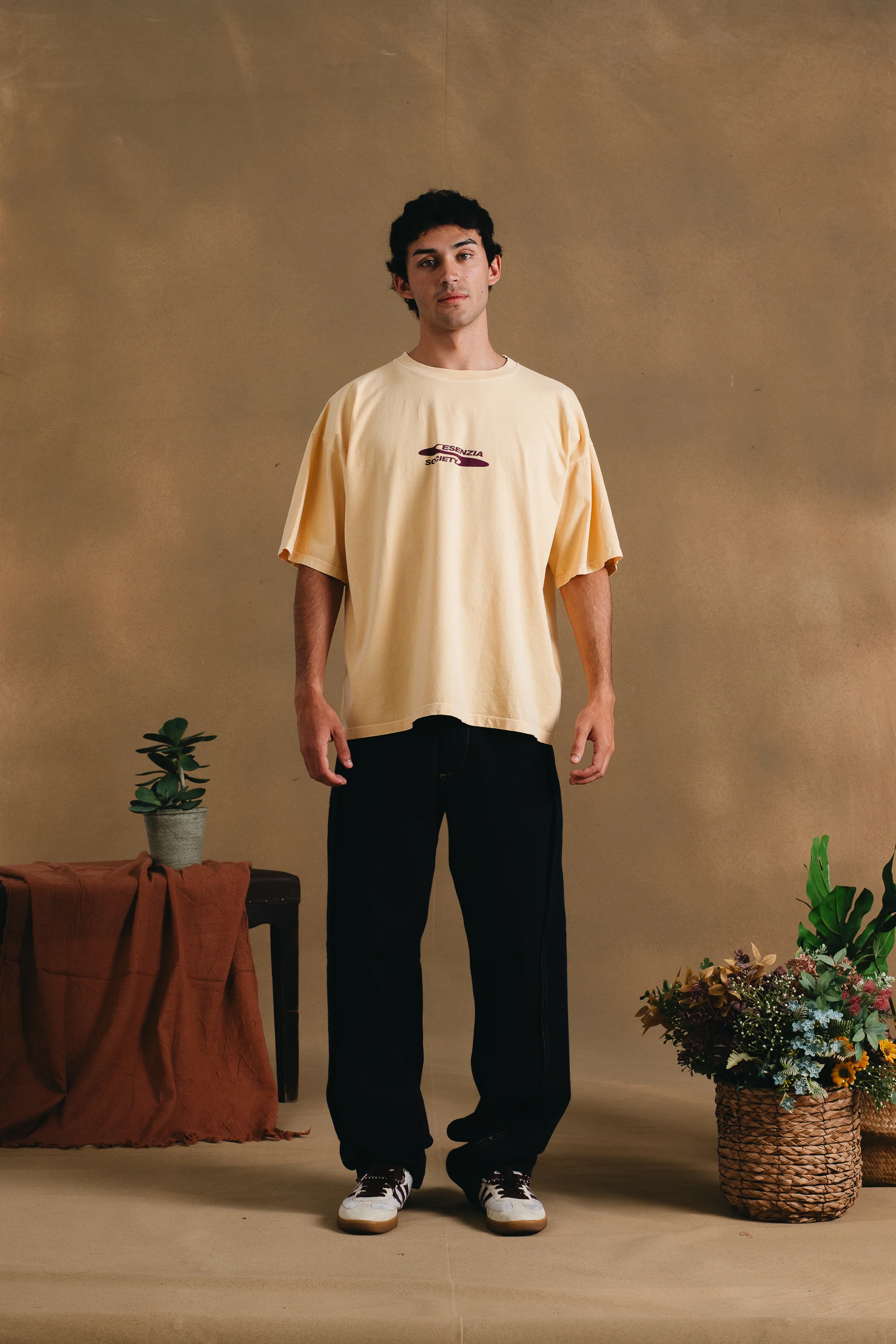 VAINILLE GRAPHIC TEE - Image 4