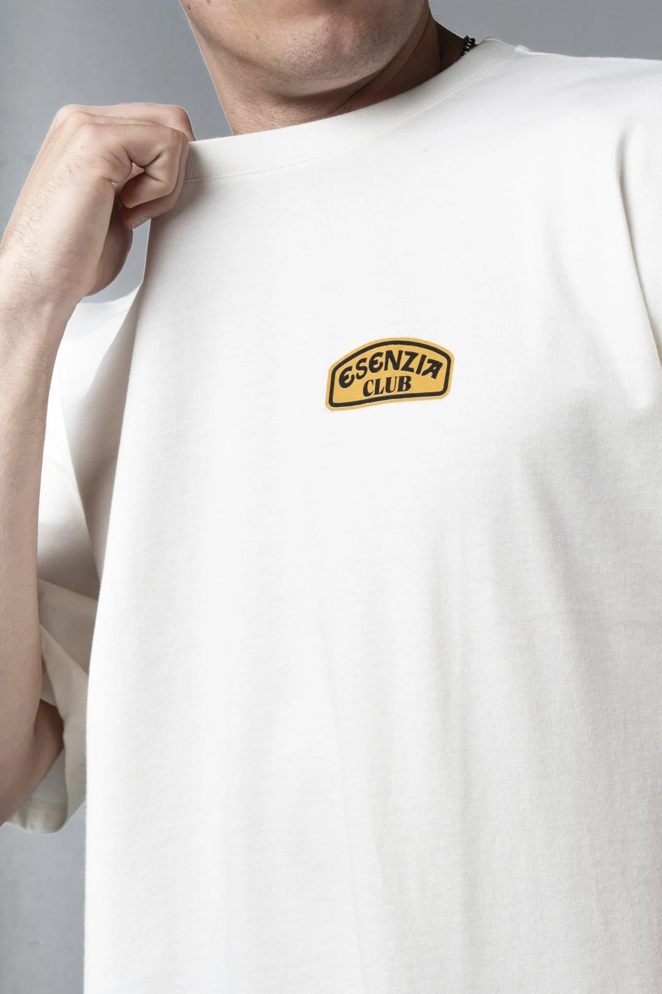 WHITE CAMEL TEE - Image 7