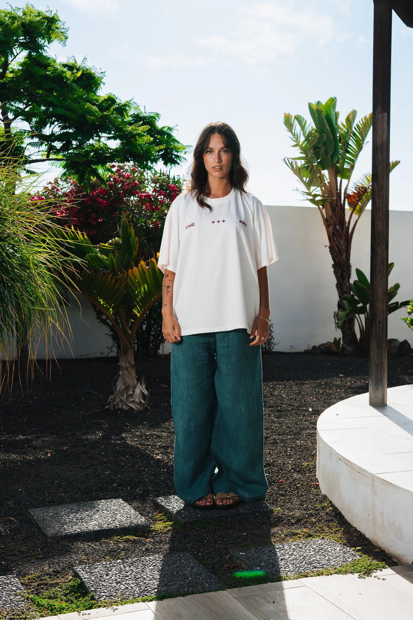 WHITE PAPAGAYO TEE - Image 4