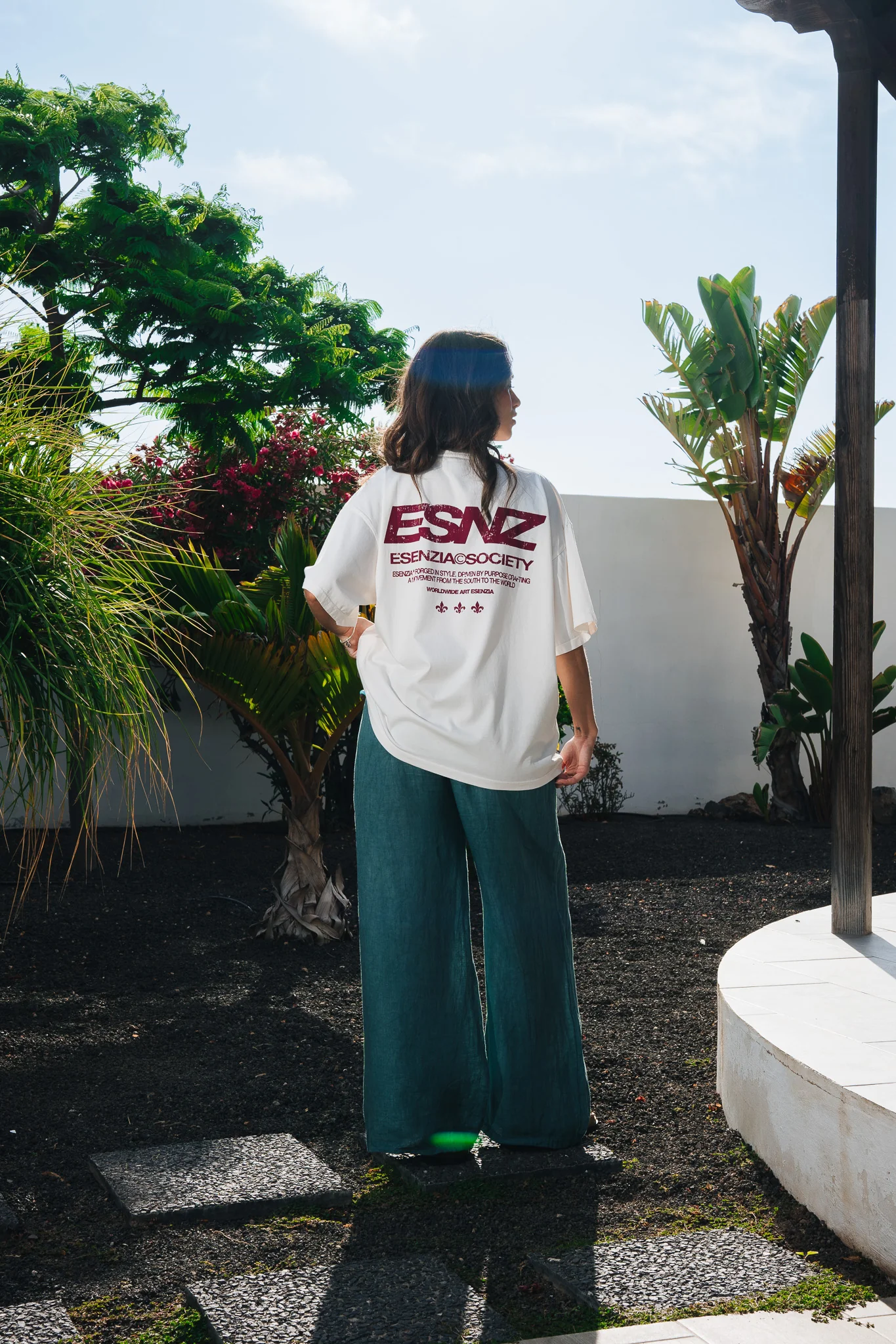 WHITE PAPAGAYO TEE - Image 7